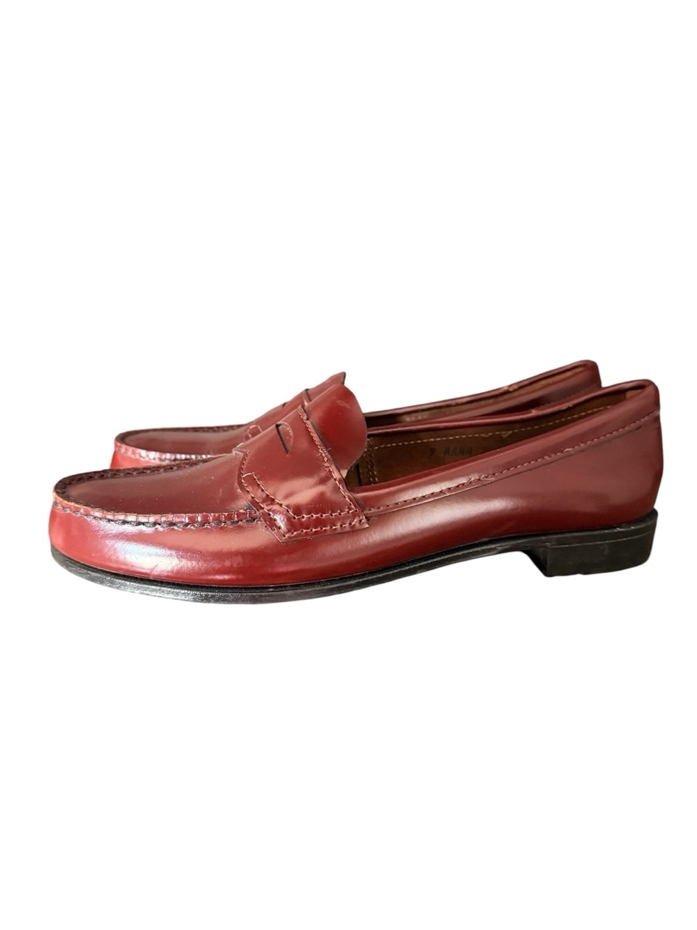 GH Bass Women’s Penny Loafer Wine Red Size 9 AAAA narrow - Picture 5 of 12